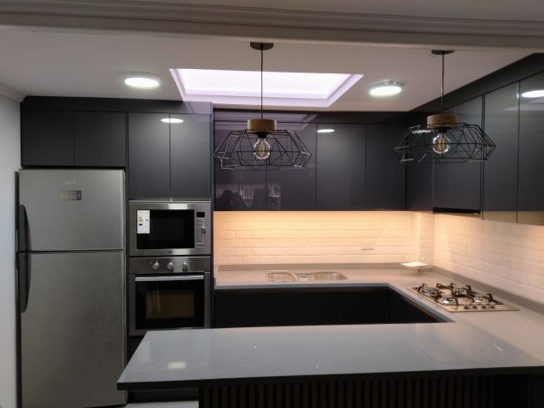 COCINA GRAFITO ALTO BRILLO